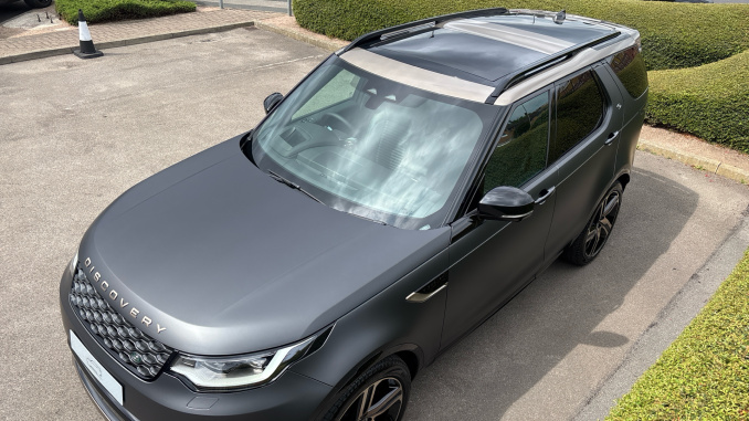 Land Rover Discovery 3.0 D350 Tempest 5dr Auto Diesel Station Wagon - Image 50